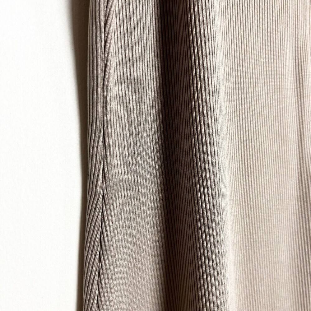 Nicholas Paola Jumpsuit Short Bodysuit Ribbed Mock Neck Tan Zip Women’s S NWT - Picture 3 of 11